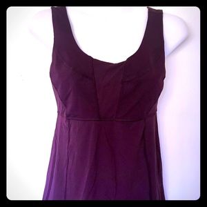 Lululemon burgandy tank top, size 6